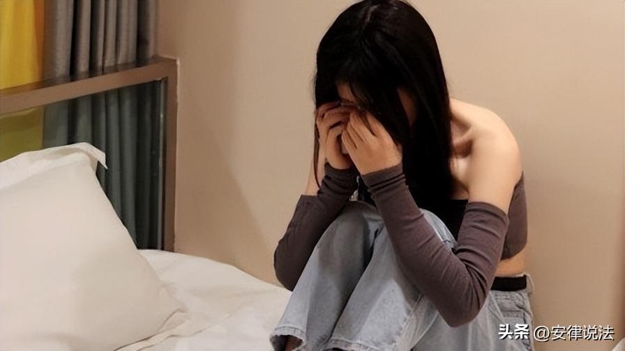 “值得警示！”广东，25岁男子邀请14岁女孩来自己家中吸“上头烟”，趁对方吸了“