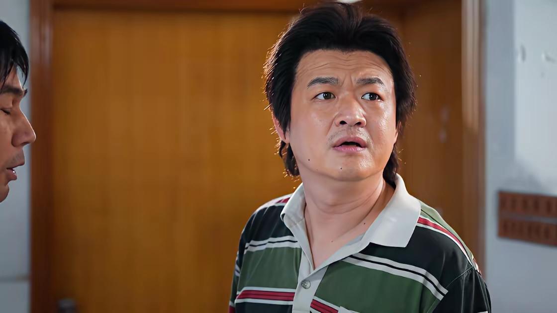 包贝尔当导演能有多可怕？

他为了作品能顺利上映，能把自己名字给删了。
包贝尔新