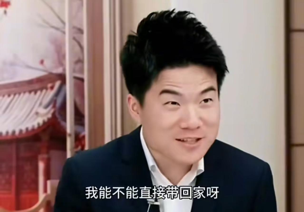 这就是老板跟打工人的区别！
直播间里的样品展示结束，宣彤说可不可以带回家。
马骞