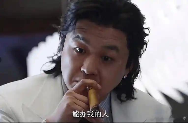 从刘大锤曝出曝包贝尔出轨 ，到现在已经9个小时了，包贝尔和包文婧方还没有任何回应
