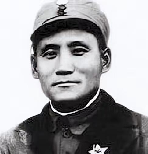 1951年元旦，何长工率团访苏，苏联外交部长派头很大，见何打扮土气根本没放在眼里