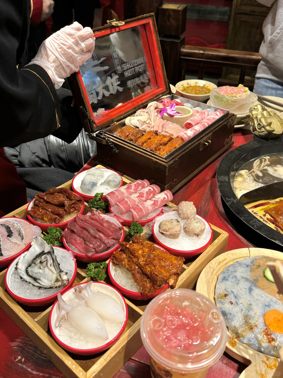 🇦🇺带老外来吃这个=听取哇声一片