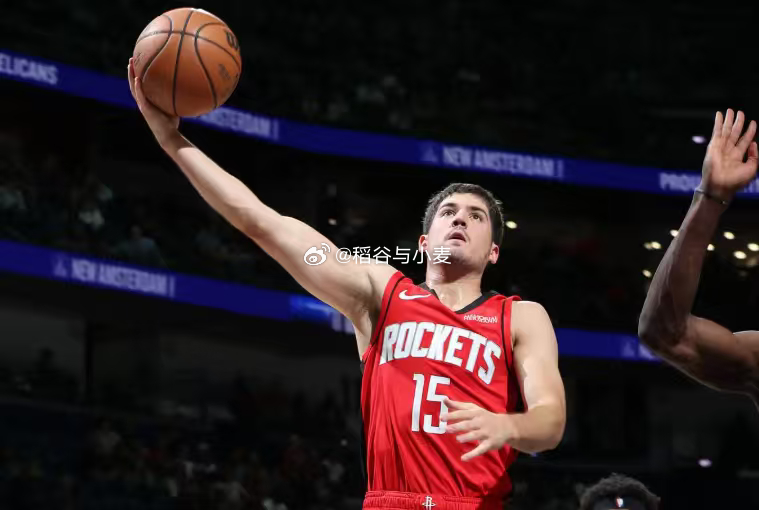 谢泼德先发几场后效果越来越差了，进攻端的贡献度越来越低，对手也开始意识到，他除了