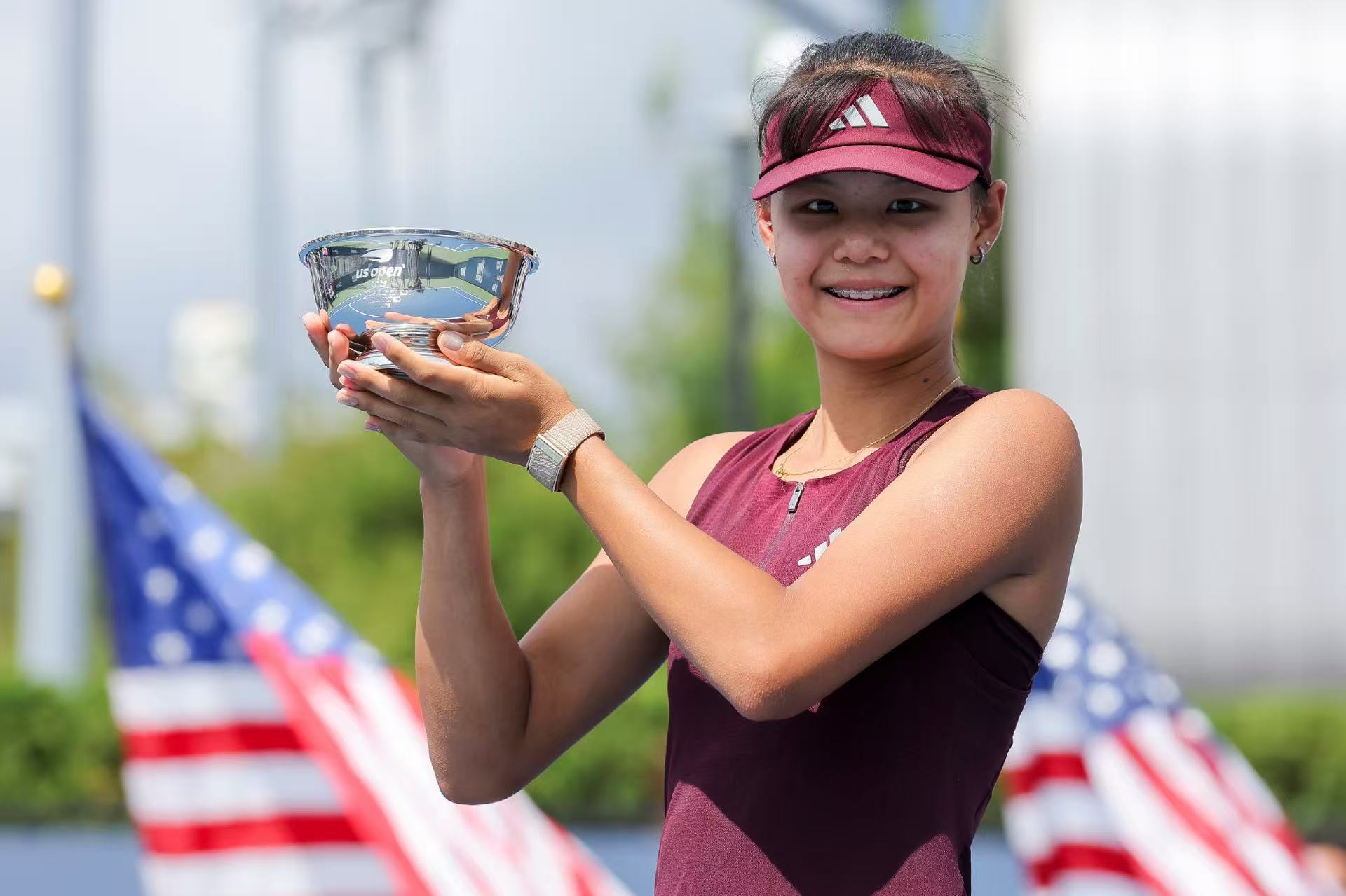 孙心然首夺大满贯青少年组冠军🏆美网青少年组女单决赛，头号种子孙心然以6-4/4