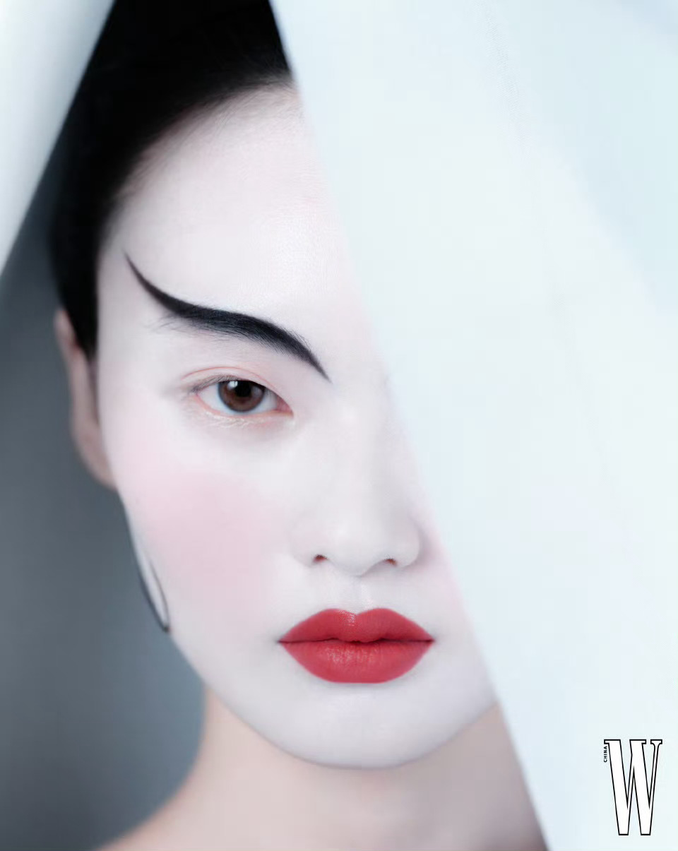 W中文版贺聪雪境大片摄影师：张家诚Leslie Zhang ​​​