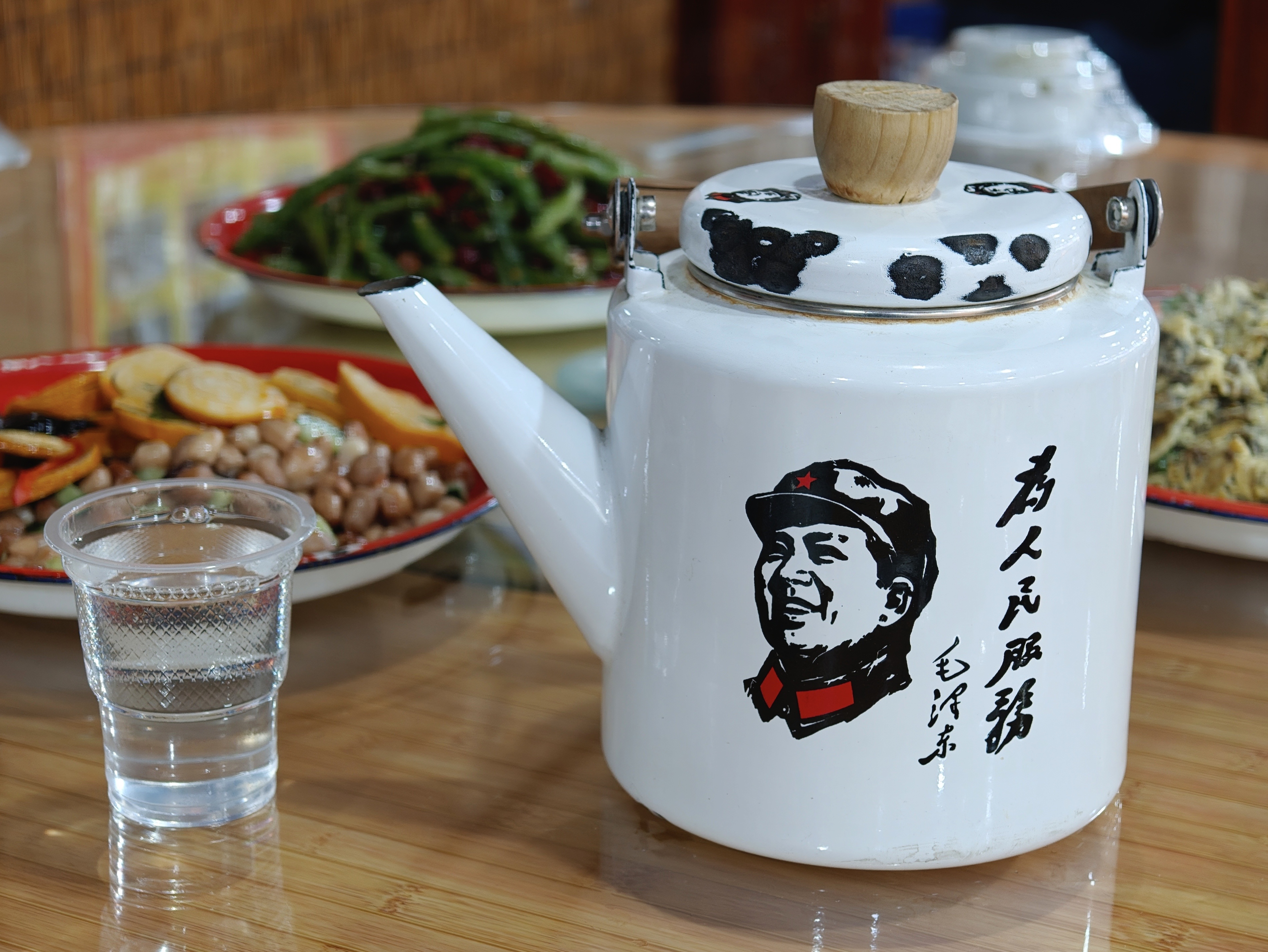 昨天晚上在郑州吃的饭，很地道。 郑州