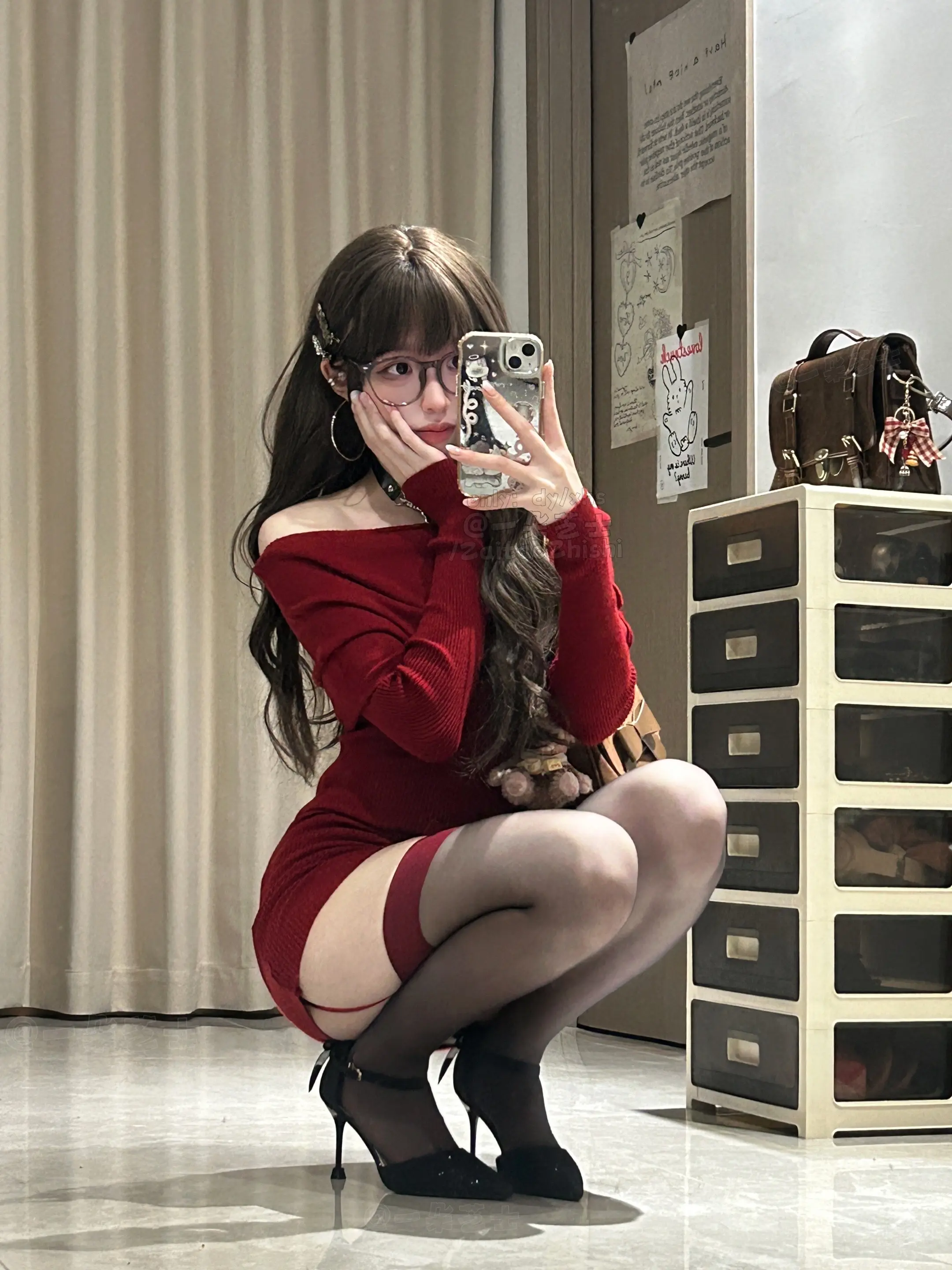 你班主任让你填你妈妈的电话 你填我的干嘛