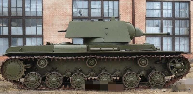 苏联坦克工业再第二次世界大战开发的KV-220目虽然失败了，但制造出来的两辆原型