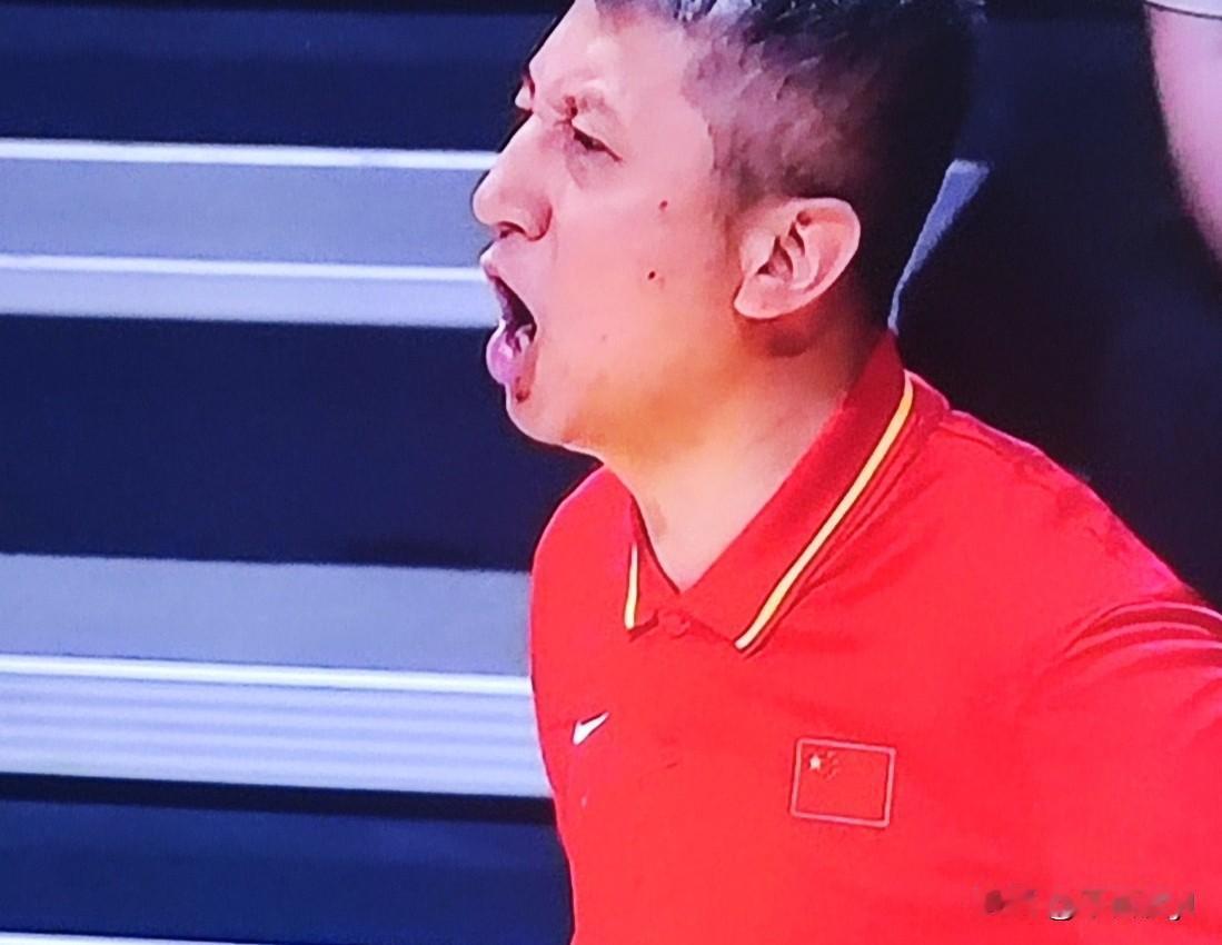 今晚中国男篮有热身赛
北京时间8月13日晚中国男篮要打一场热身赛。对阵双方是中国