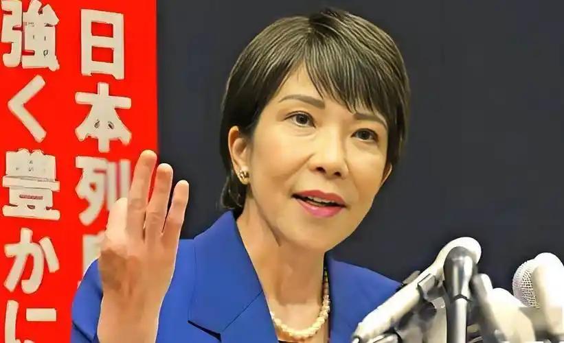 将来谁会毁灭日本？将来能够毁灭日本的，不是英国，不是美国，也不是中国，而是躲无可
