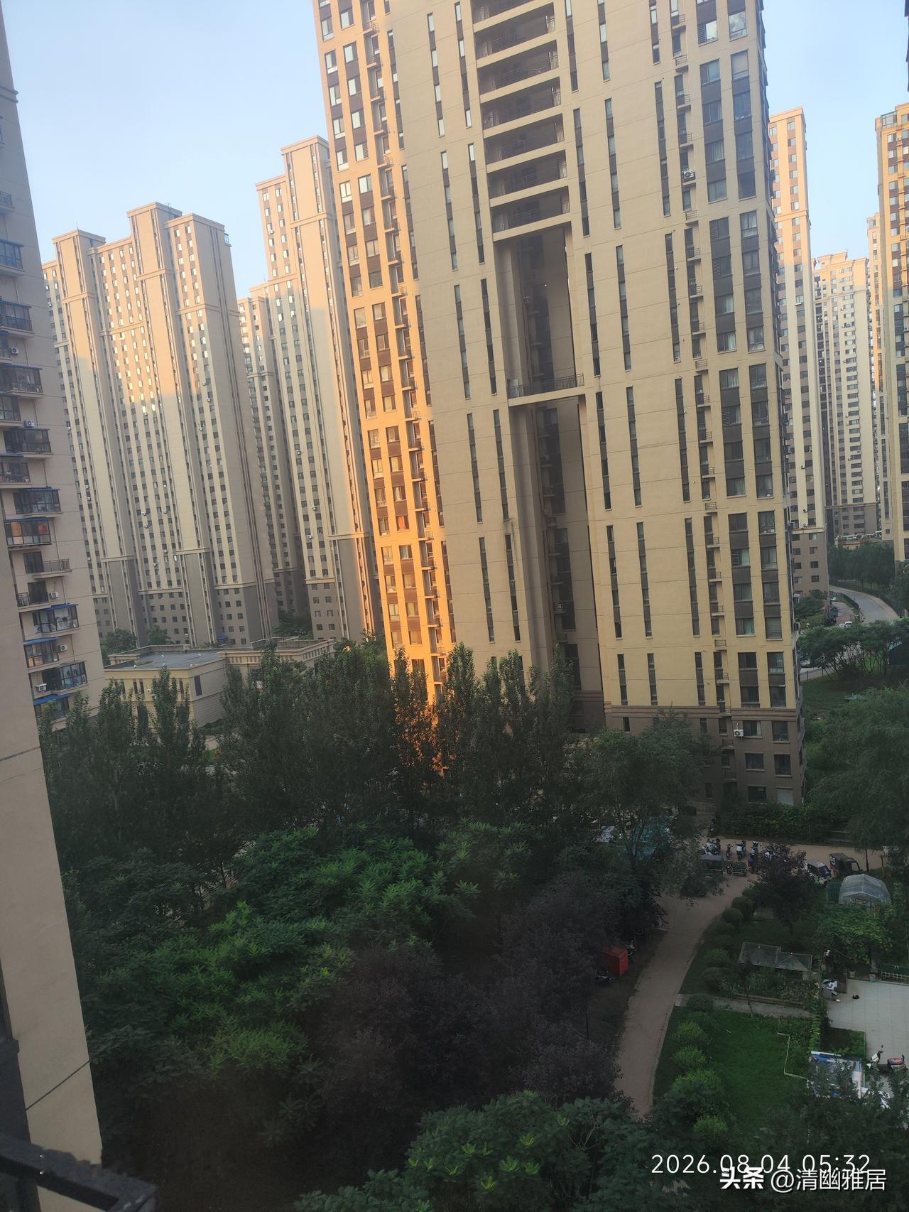 晒图笔记大赛又是一个大热天，太阳火辣辣直射过来，没有一点风，没有一点凉意，看着就