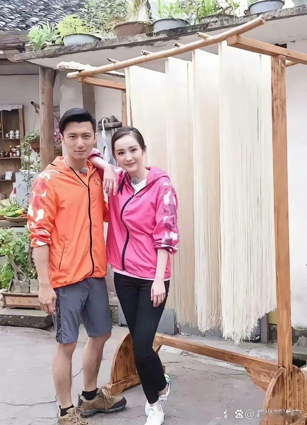杨幂和谢霆锋在一起，感觉好尴尬啊 