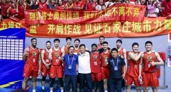 王兴江不在山西“闹他”，却在河北“蓝翔弄他”，缔造了NBL蓝翔队27分逆转长沙勇