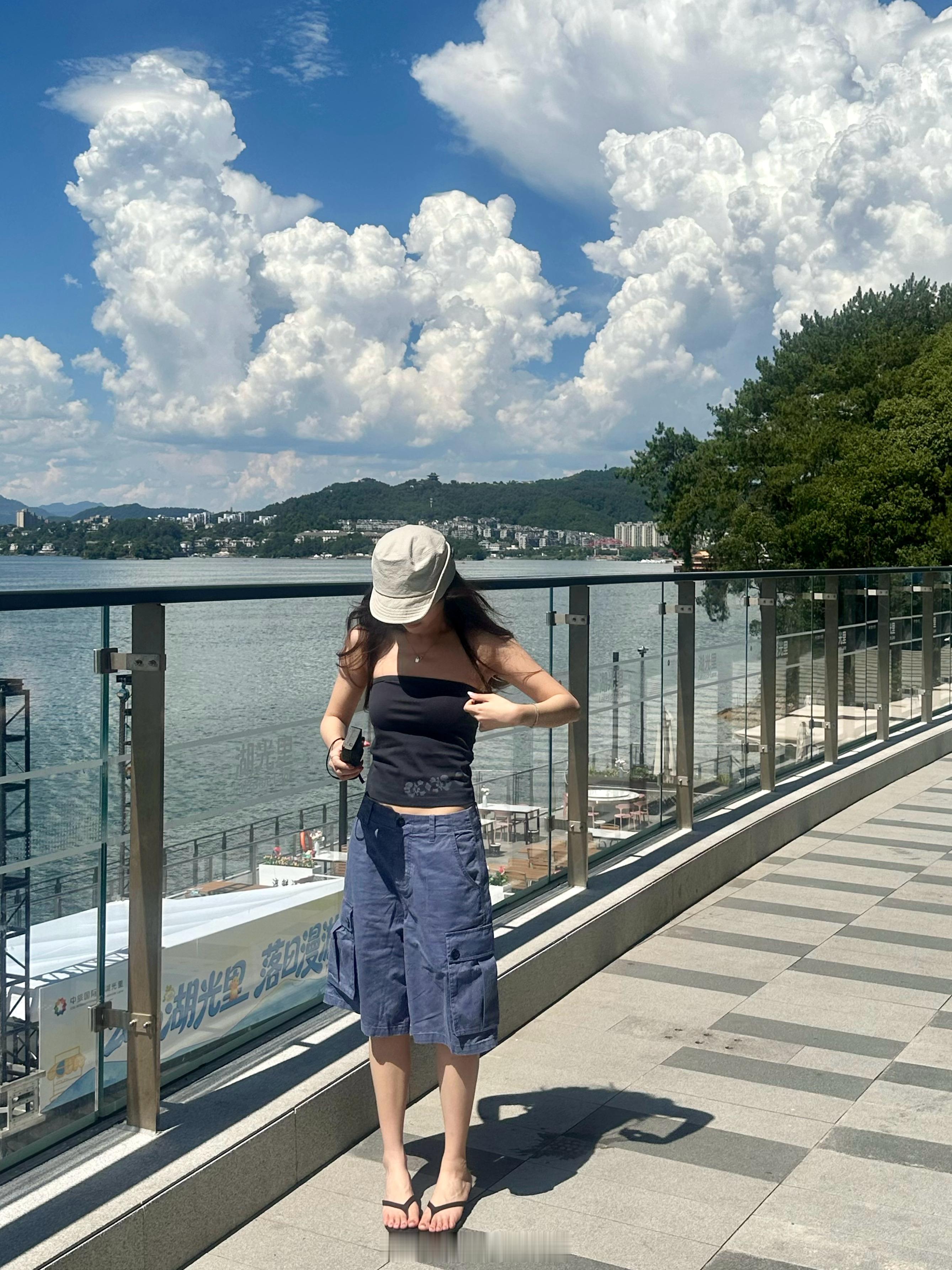 好久不见没更新的日子也在地球online喜欢的九月 多见面 