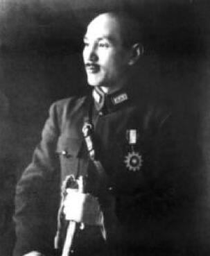 抗美援朝时期，蒋介石在台湾家里得到了毛岸英牺牲的消息，原本以为蒋介石会“幸灾乐祸