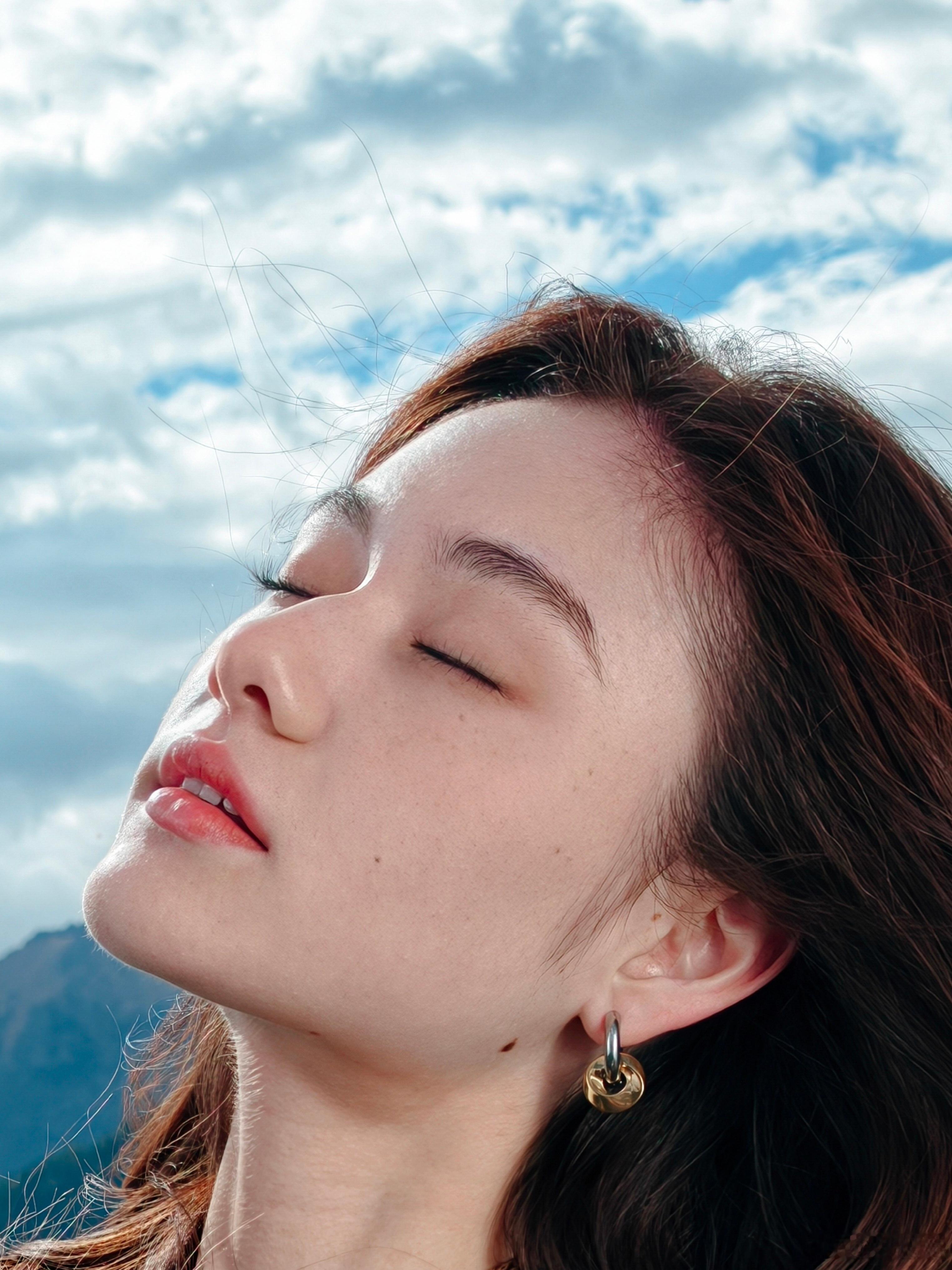 实拍样张来了，你们看看vivo X300标准版的蔡司2亿像素人像如何？ ​​​