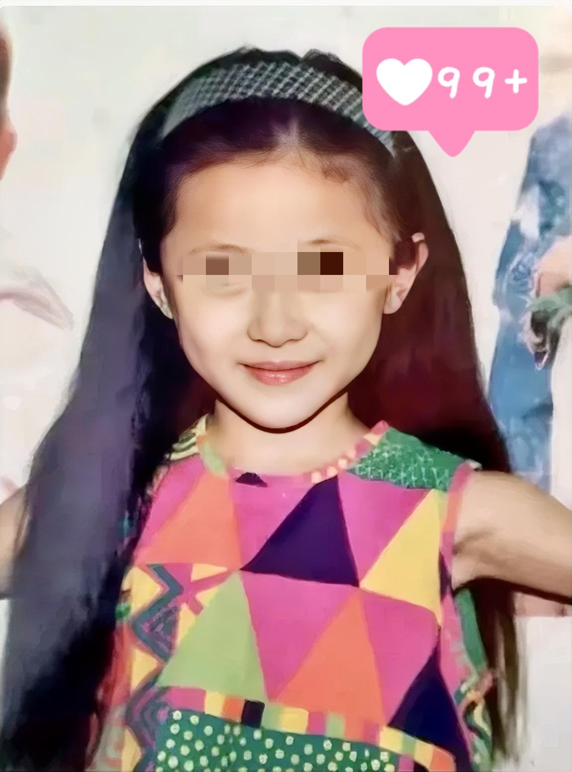 看着“萝莉岛”爆出来的名单，我后背真的一阵阵发凉。

想起以前邻居大妈在福利院上