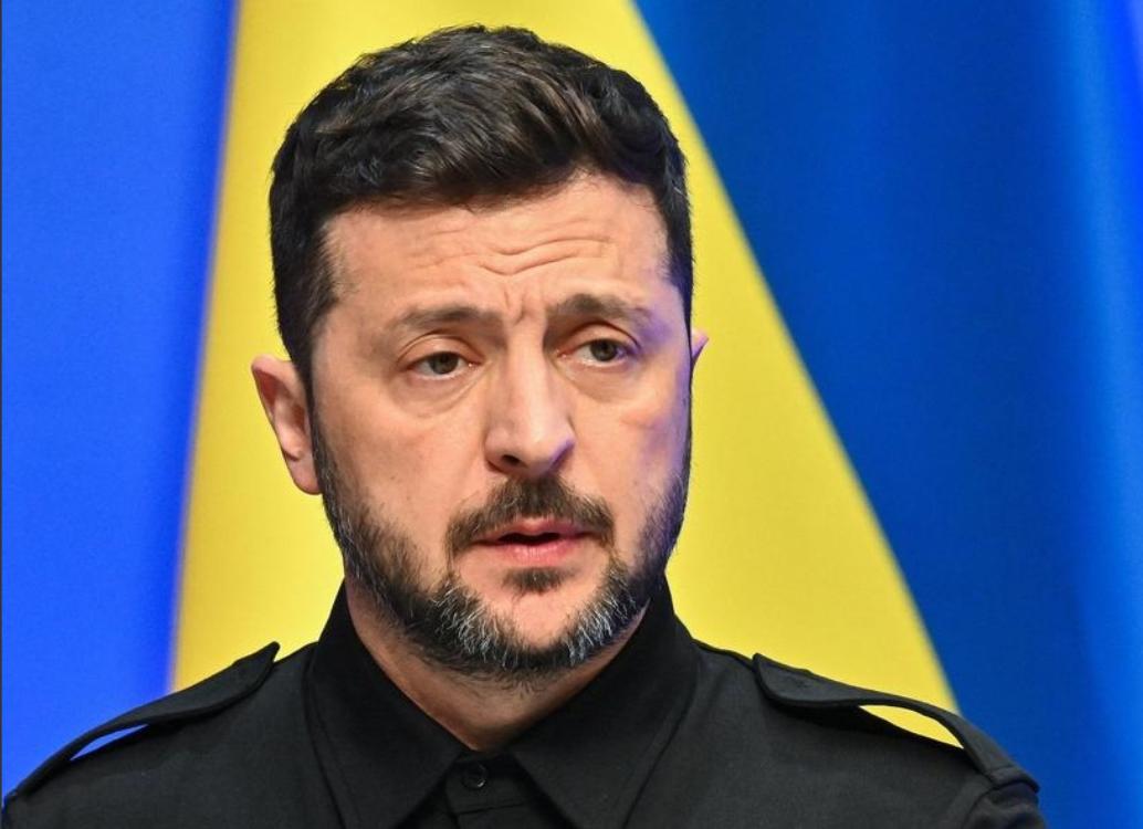 泽连斯基态度极速反转！刚怒斥欧盟勒索，转头承诺修管道，全是现实逼的。

乌克兰总