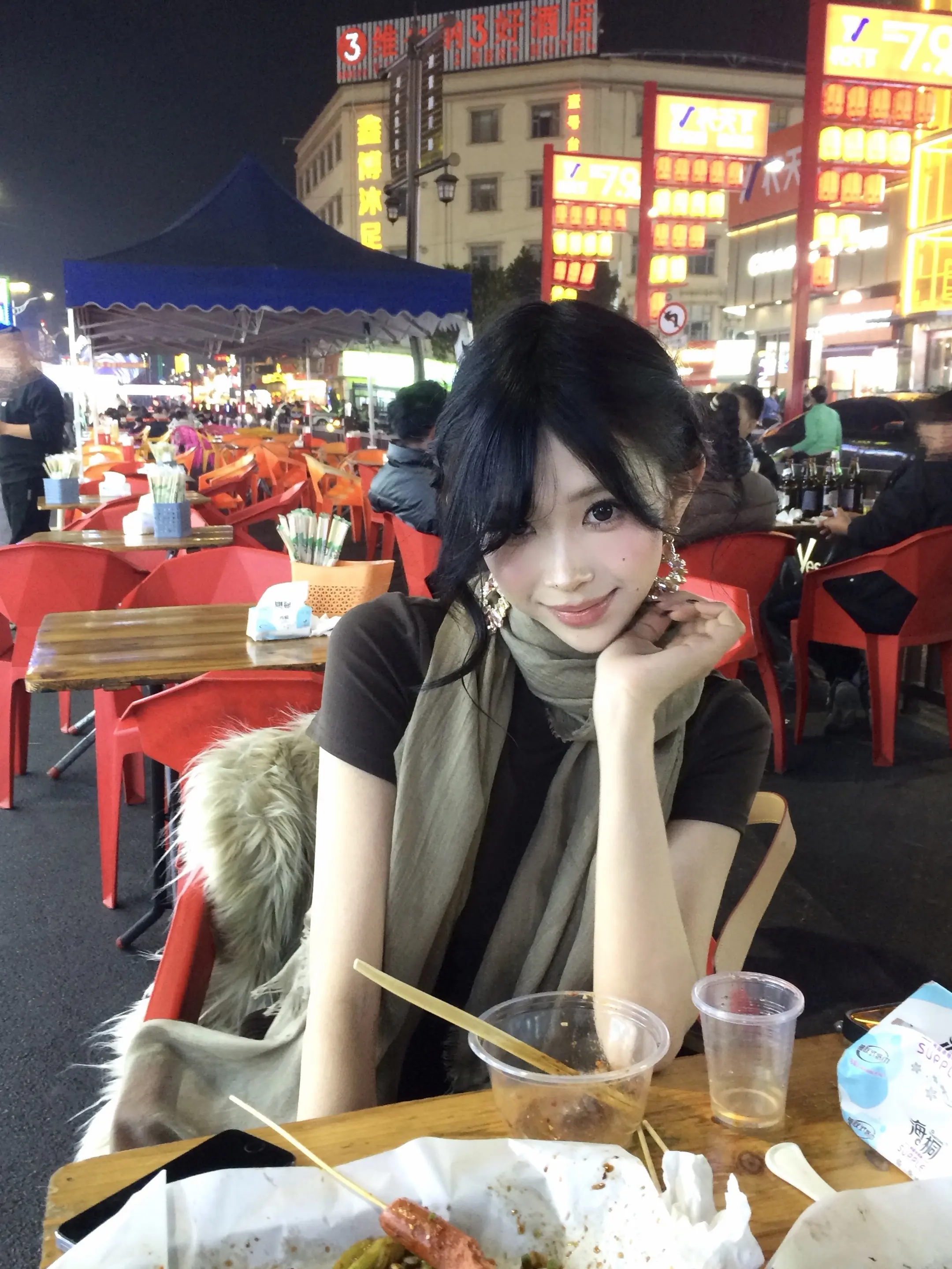 小姨请你吃路边摊。