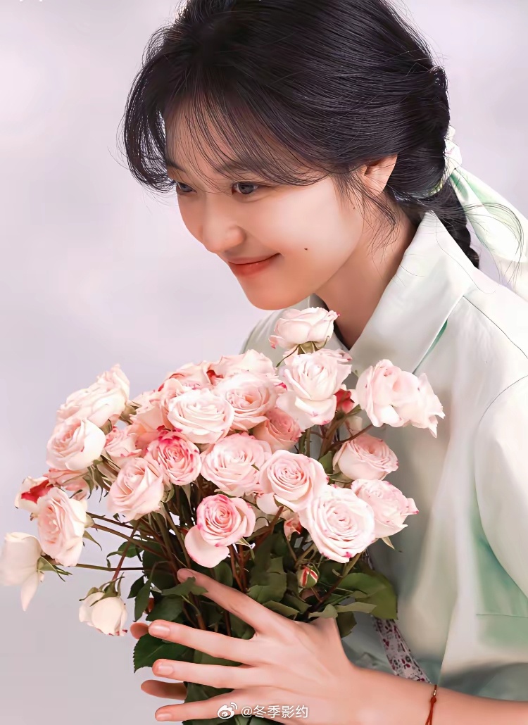 资 本大佬为什么都盯着孙千？原因很简单！不是她有多好演技，有多漂亮，而是她这个人