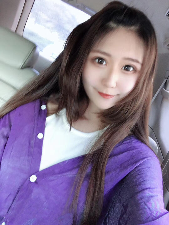 是紫色的妹妹吗。