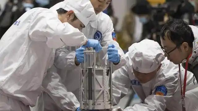 重大突破！中国发现两种月球全新矿物，实力领跑深空探索

重磅科研喜讯传来，我国科