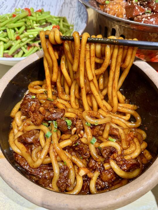 厦门这个牛腩土豆粉！！！好好吃🥹