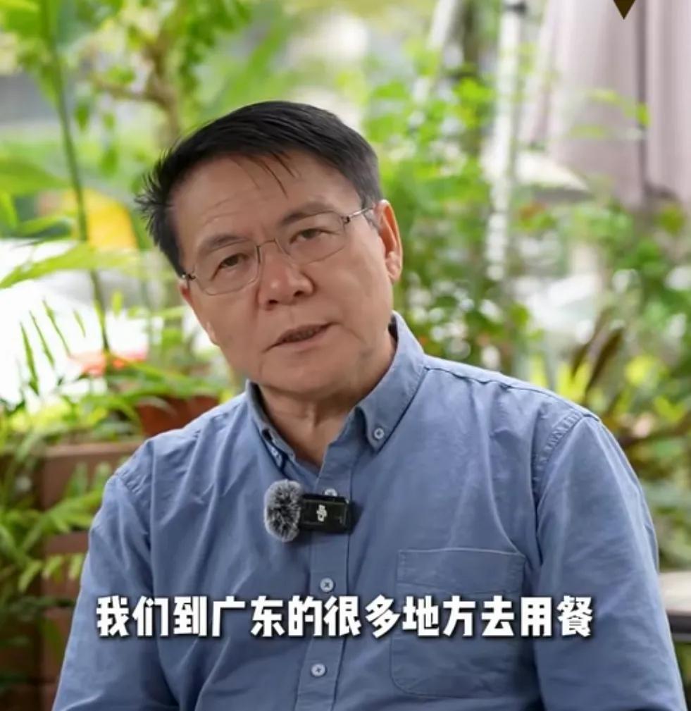 这个汪教授够倒霉，就因为说了句“广东人饭前烫碗”这个习惯恶心，以一己之力得罪了一