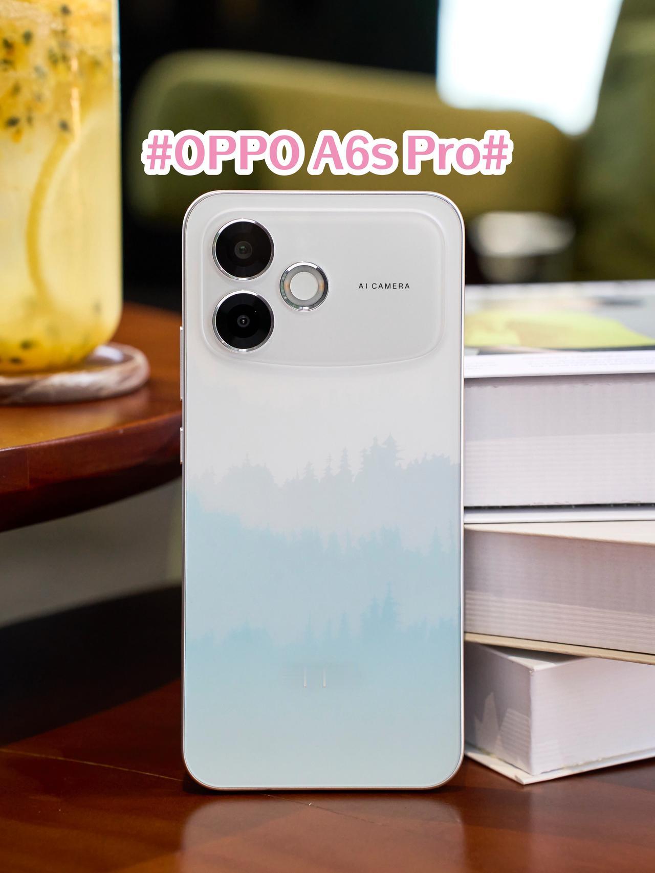 OPPO新手机这个外观真的夯到我了！

有一说一，我一眼就被OPPO这新机的外观