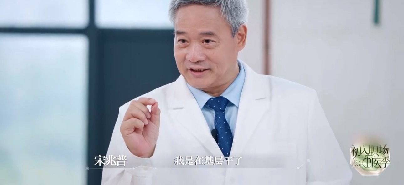 王敬轩顶级中译中不得不说王敬轩你是懂翻译的[偷笑]，给我们外国友人都听懵了！初入