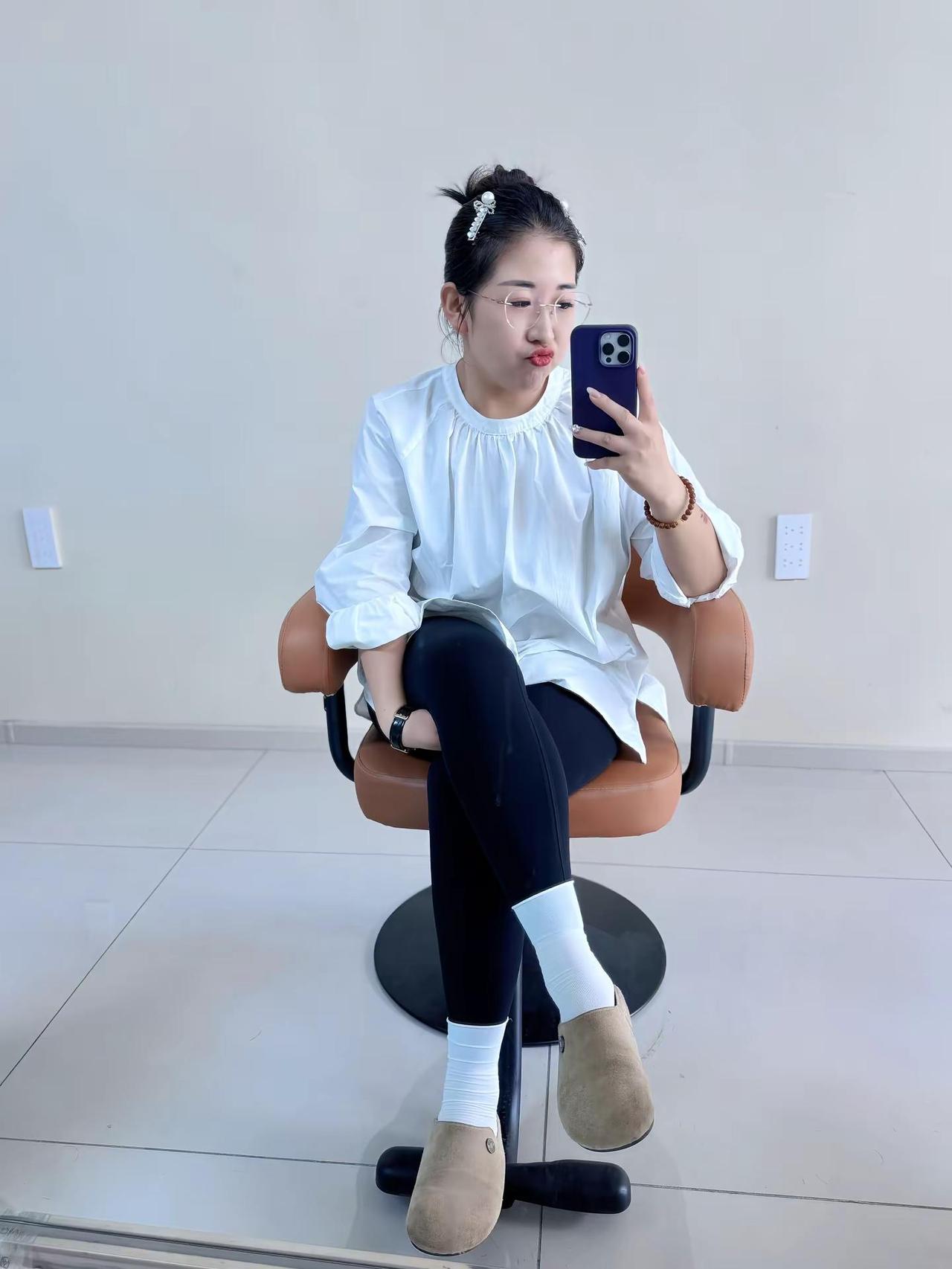 没文案，就是觉得今天的自己挺好看🤭