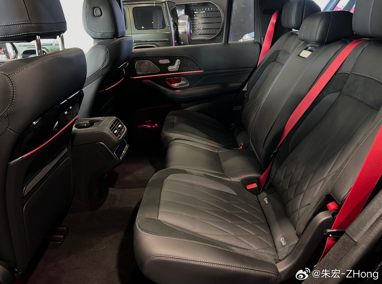 奔驰GLS63 AMG 668台限量版 200万一台，100台就是2个亿，668