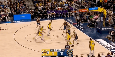 还得是詹姆斯，湖人第一个运动战进球！湖人vs掘金