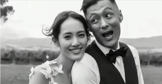 44岁余文乐社交平台上发文，宣布与妻子王棠云结束了九年的婚姻
44岁的余文乐刚刚