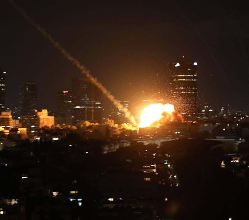 美伊以冲突 伊朗导弹直击特拉维夫 