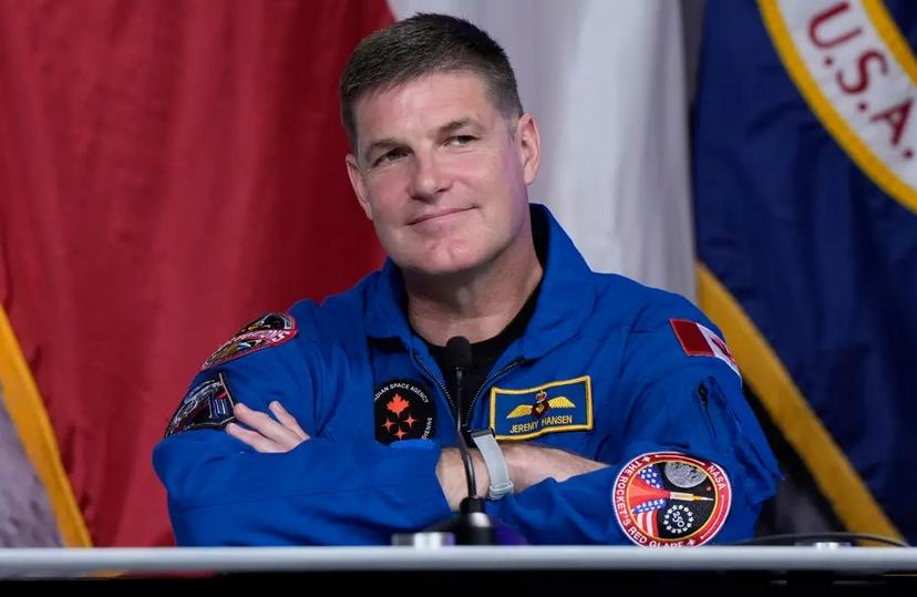 加拿大宇航员称加拿大可以“做大事”

参与美国绕月任务的加拿大宇航员杰里米·汉森