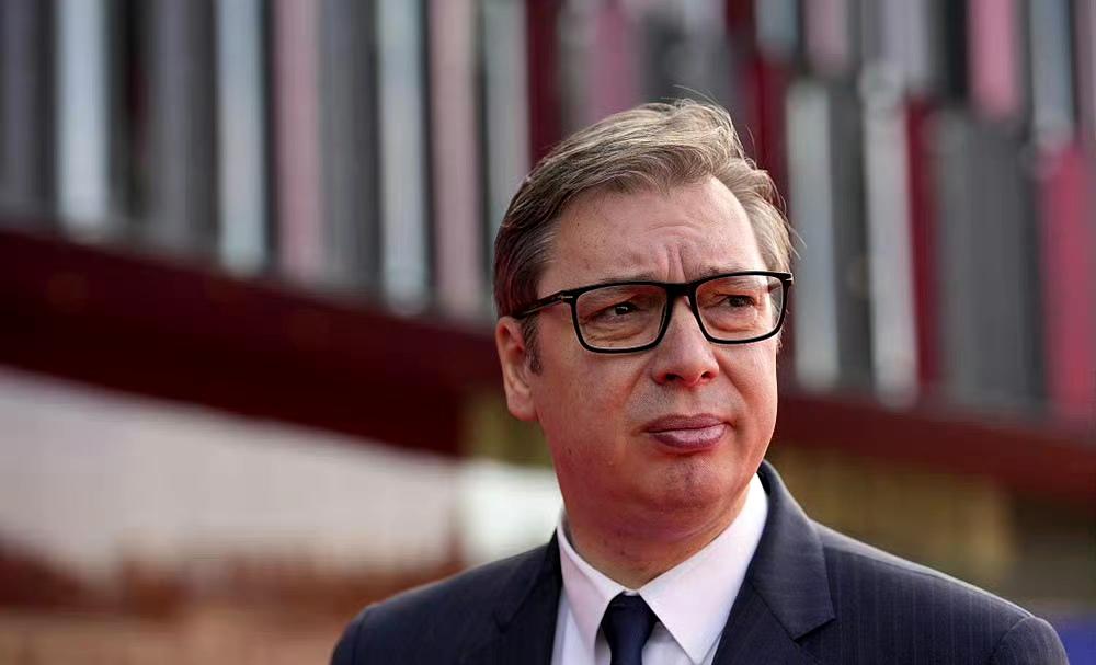 武契齐说，回顾一战二战，都是从局部冲突演变成联盟敌对，进而形成全球大战的，而当前