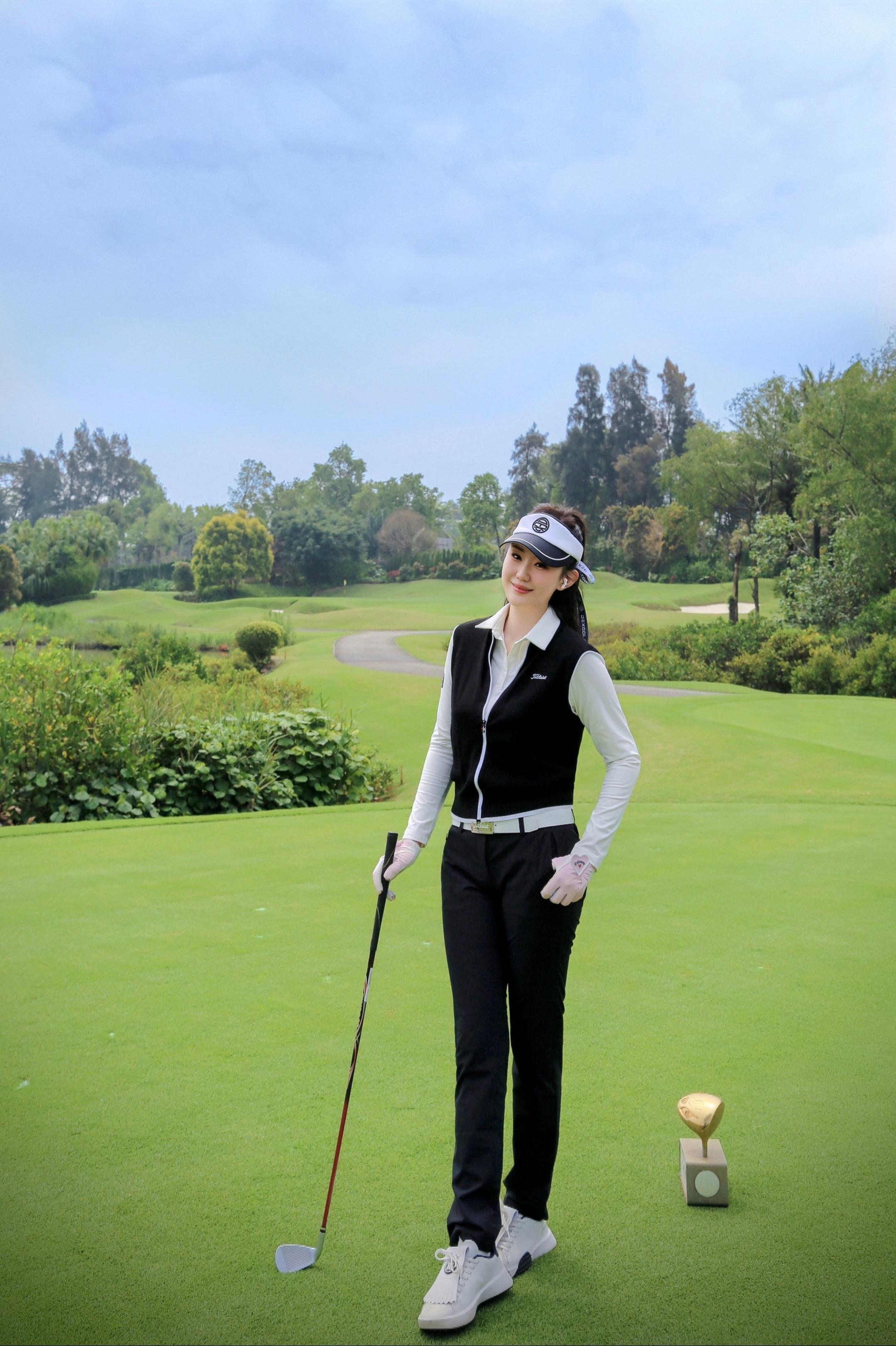 甩出一道弧线吧