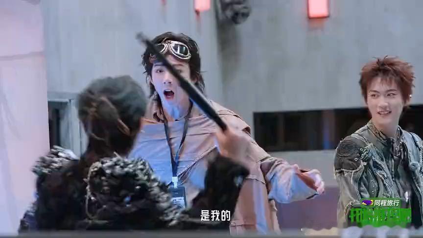 张凌赫金靖孙千跳捂鼻子散味舞刘宇宁张凌赫丁程鑫周柯宇争起来了开始推理吧 下期开推