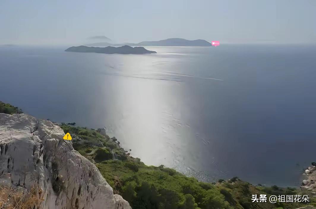 美国对伊朗“皇冠上的明珠”哈尔克岛出手了
美国总统特朗普3月13日宣布，美军已对