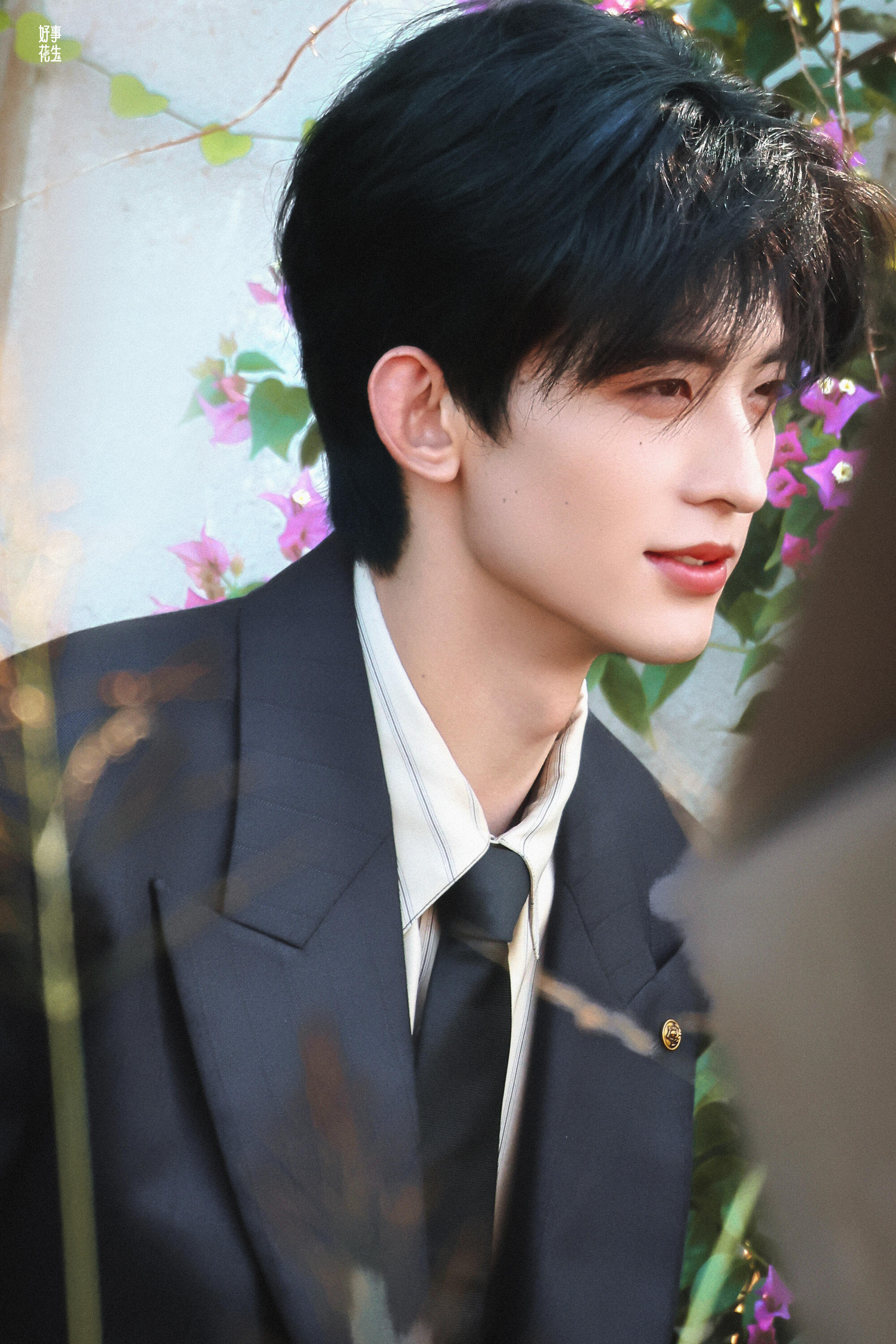 常华森捡手机 懂了，下次见常华森就掉手机 