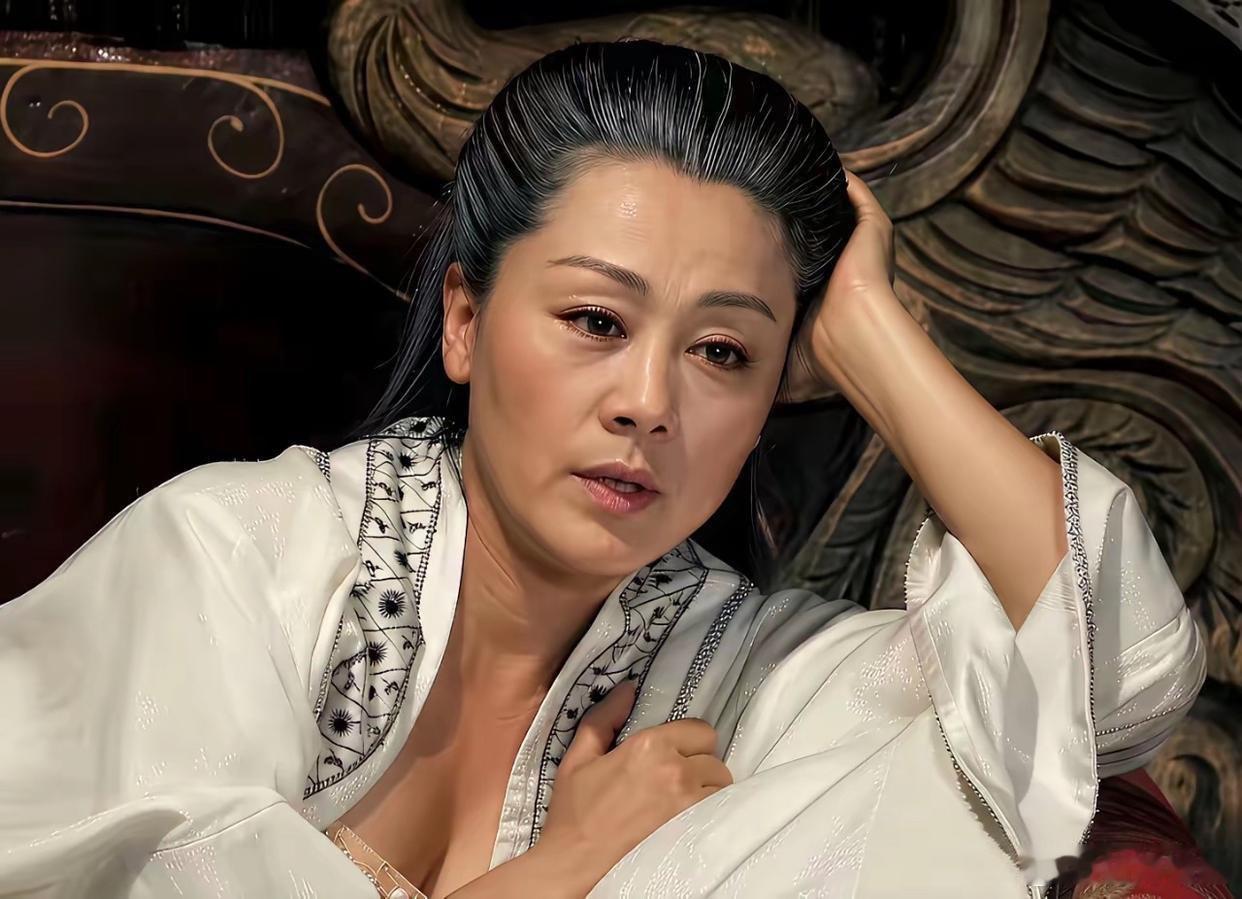 现在的电视剧，谁都得露一下吗 ​​​