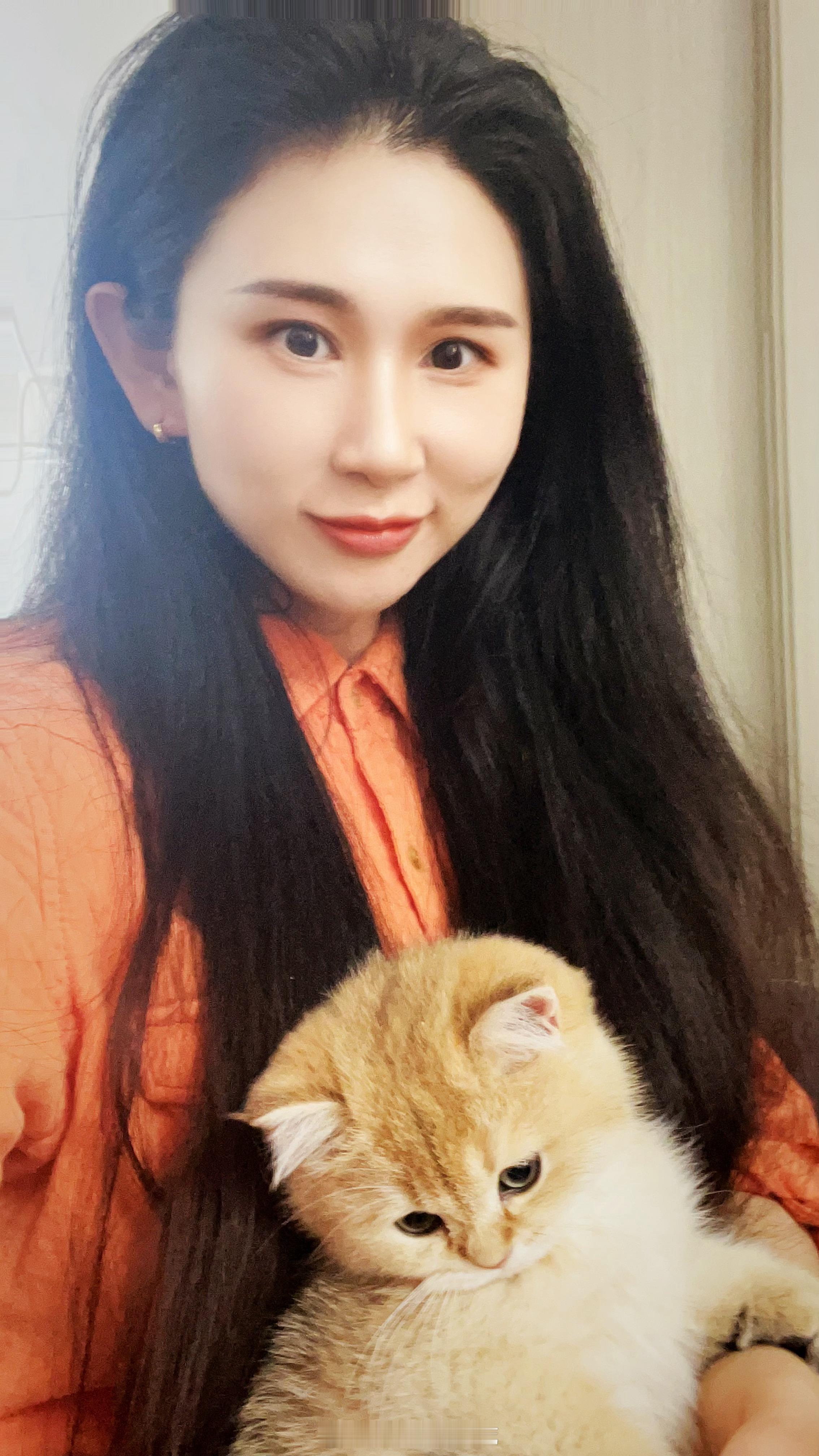 小小一只🐱 ​​​