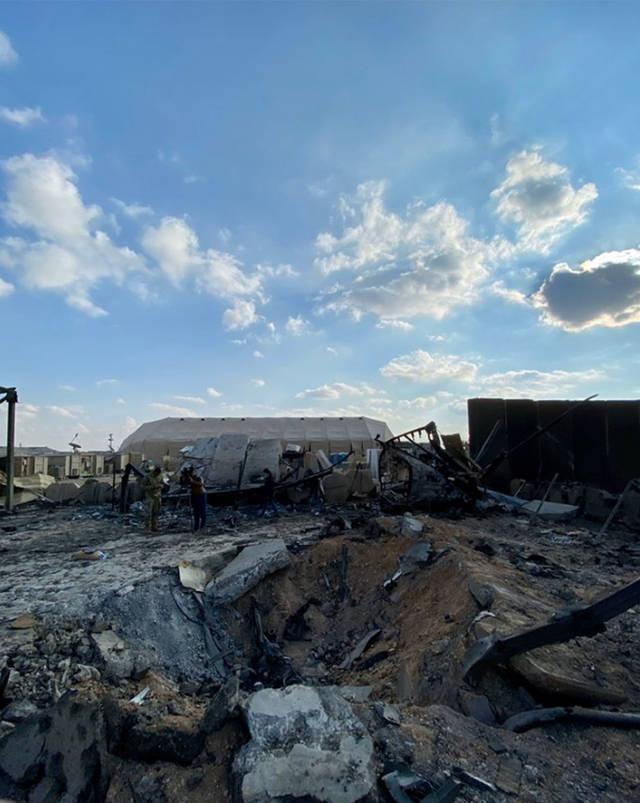 多个美军基地连续爆炸，伊朗导弹、无人机铺天盖地报复，特朗普愤怒指控伊朗领导层犯下