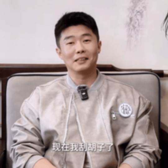 豆言漫想 宝宝奇奇怪怪的小表情真的太萌了啊啊啊真的太可爱了啊啊啊啊好喜欢好喜欢 