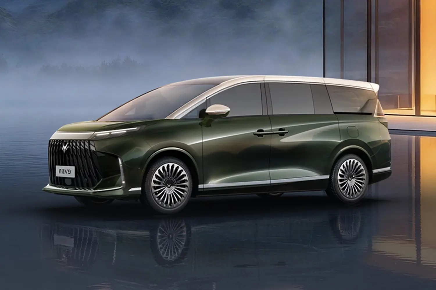 个人真心觉得这台车很务实，不搞花里胡哨的噱头，每处设计都戳中刚需🚗。安全这块看