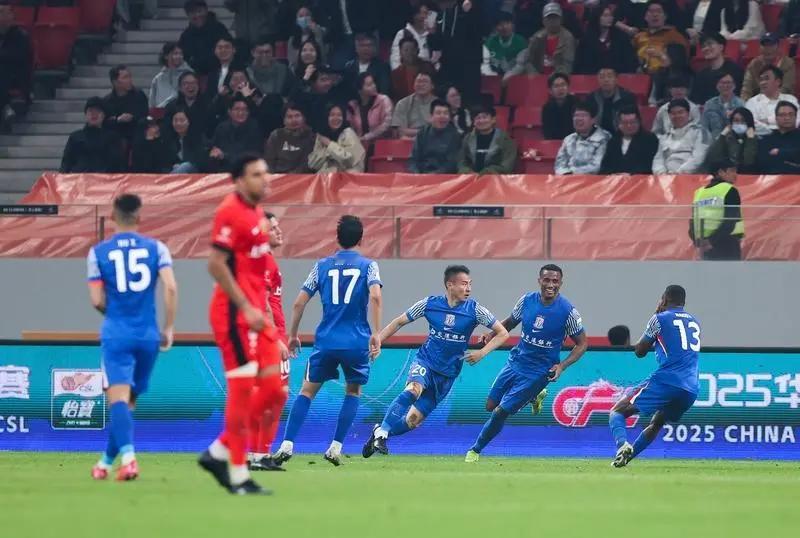 近日，知名足球数据统计网站“footballdatabase”更新全世界俱乐部排