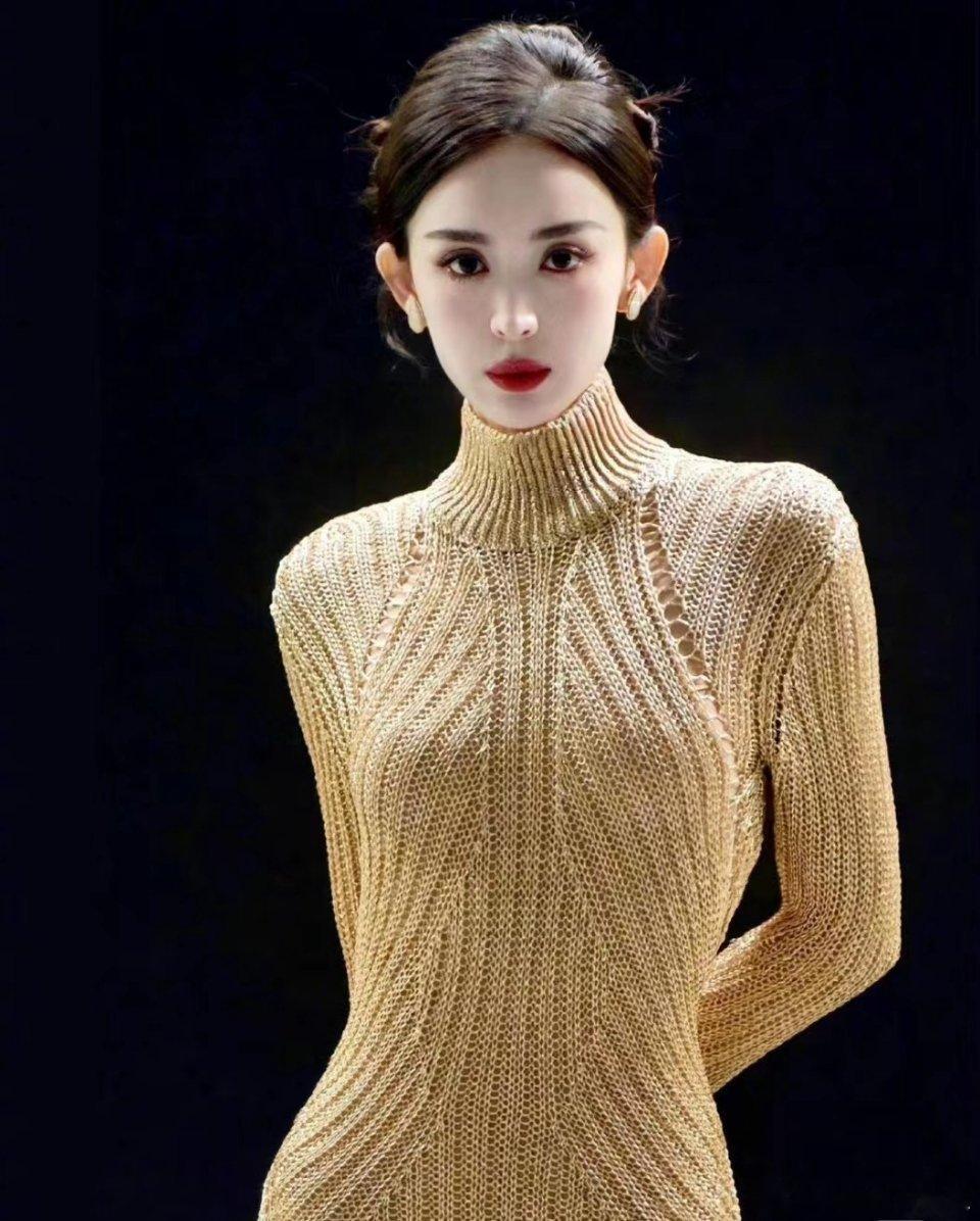 娜扎身材好，什么衣服都敢往身上穿 ​​​