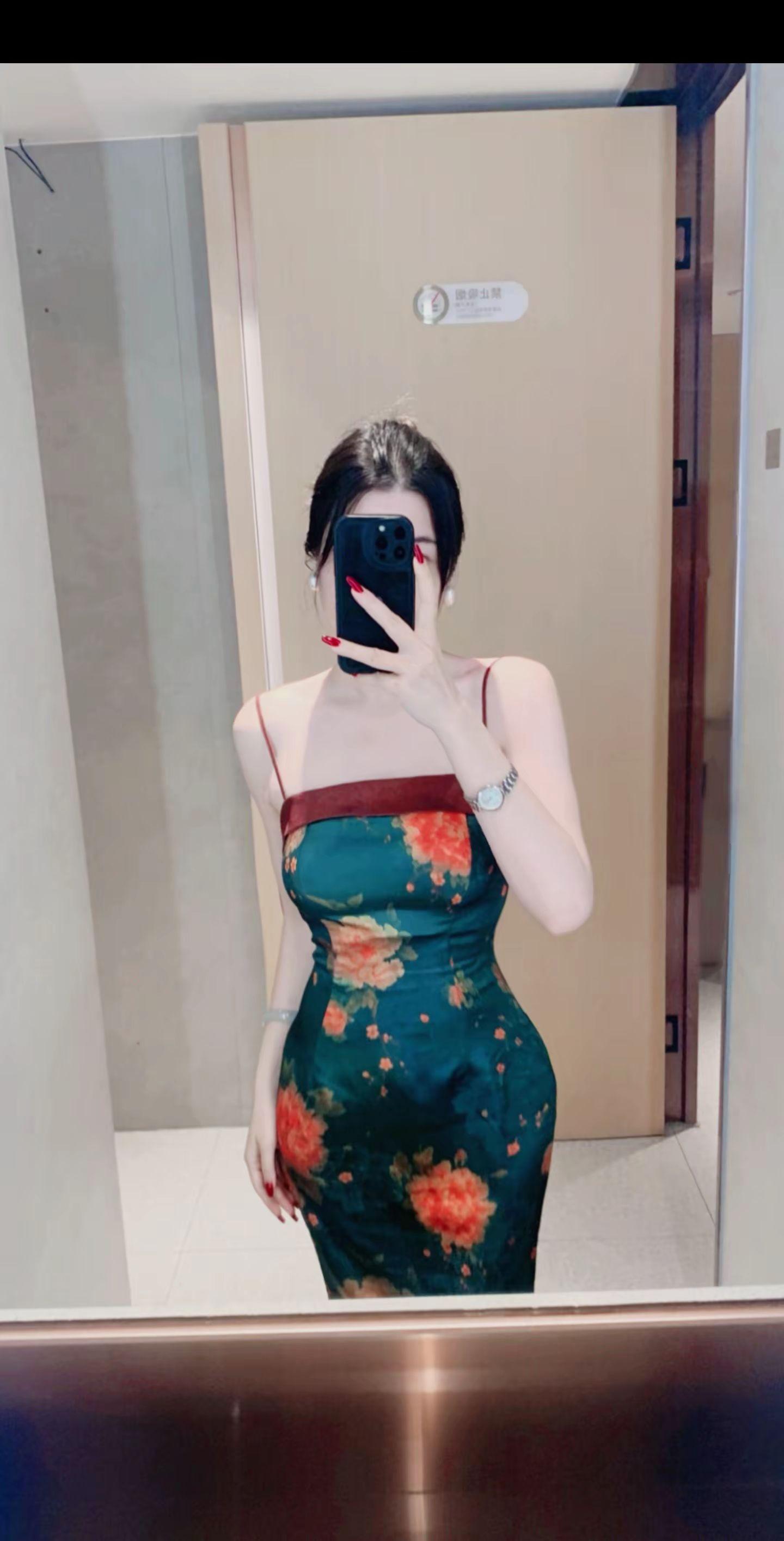 还是最爱全头盘发的自己