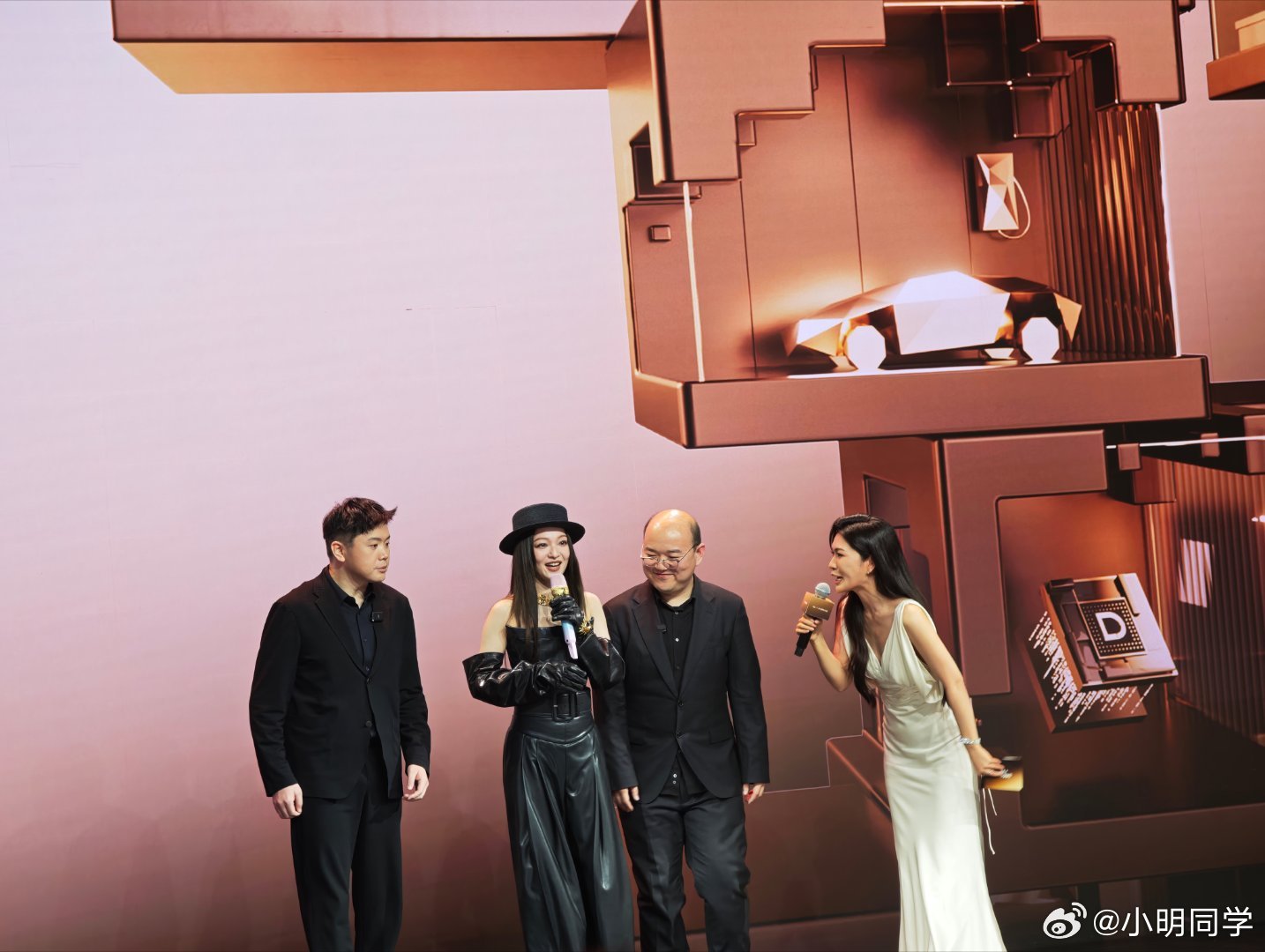 awe2026有哪些亮点 追觅真的能搞事，把张韶涵给请到自己展馆里唱歌了，展馆直